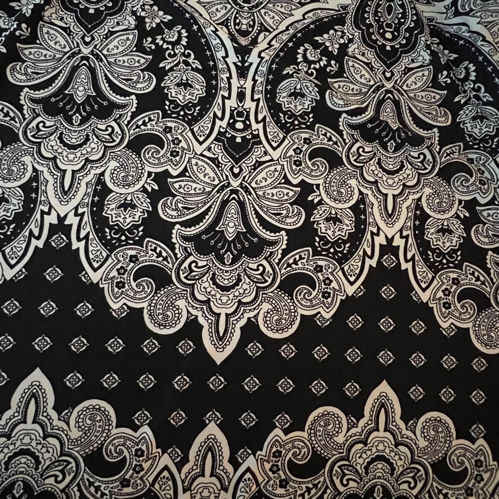ALYX L sleeveless black & white polyester and spandex blouse top - Picture 11 of 11